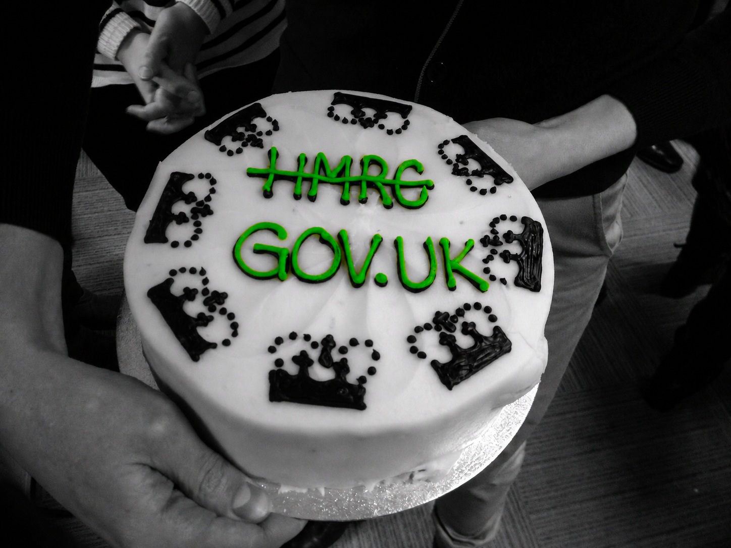 hmrccake A cake with bright green icing saying "HMRC.GOV.UK"